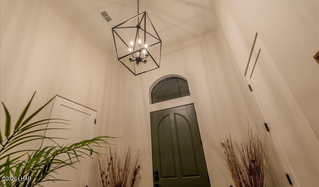 676 Grand Island Cir Property Photo 5