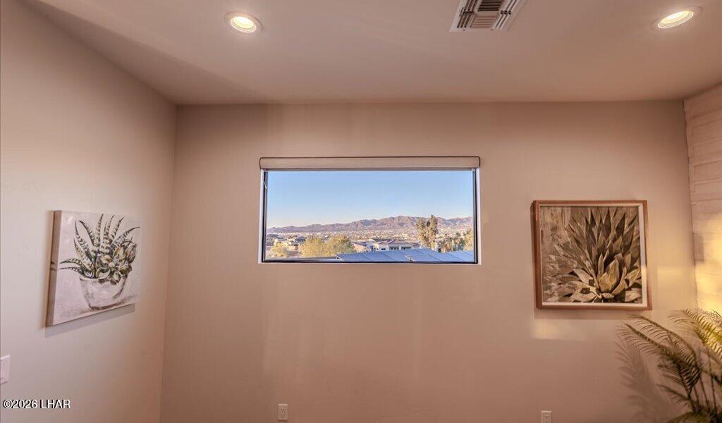 676 Grand Island Cir Property Photo 22