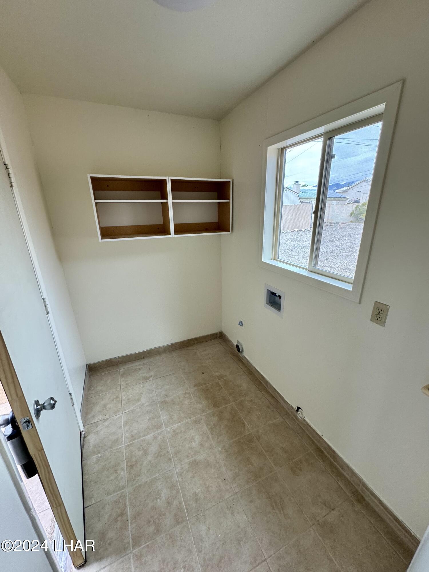 2988 Cisco Dr S Property Photo 5