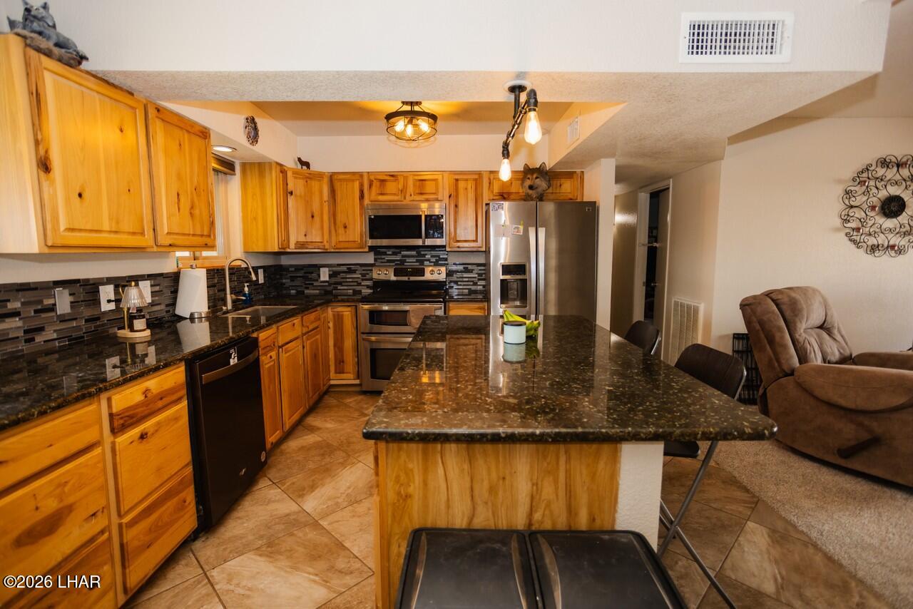2220 Ajo Dr Property Photo 4
