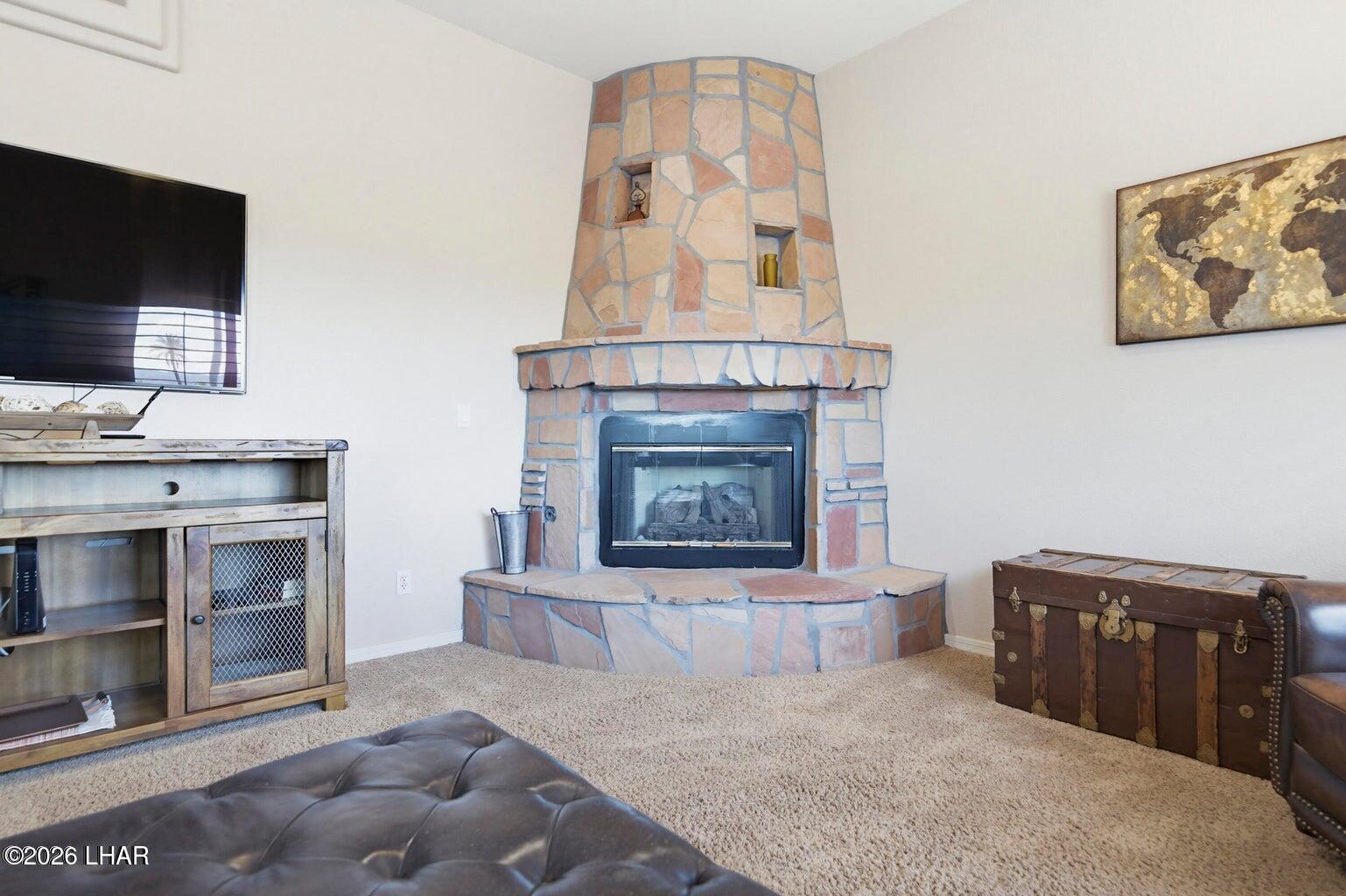 2470 Snead Dr Property Photo 9