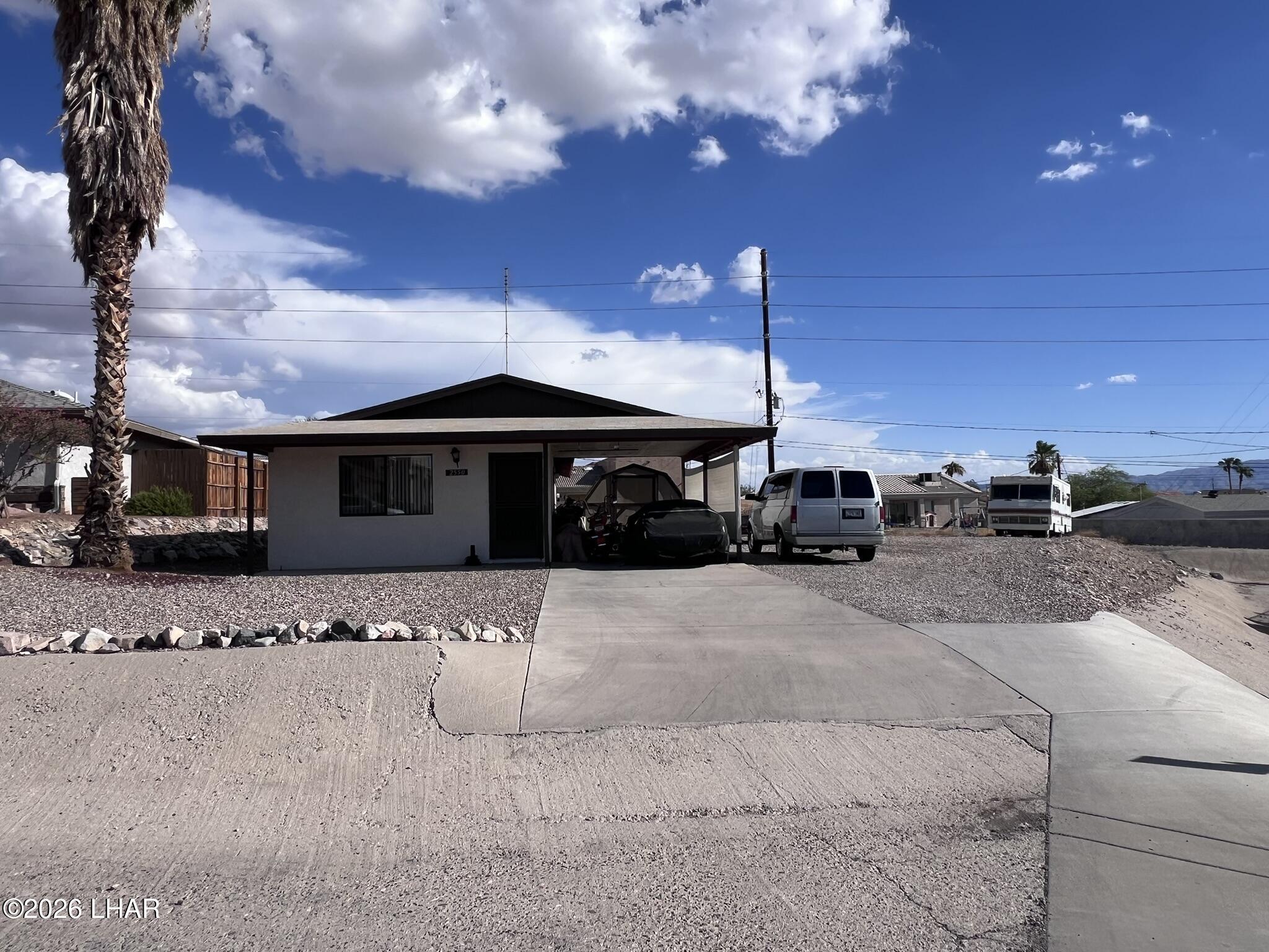 2550 Glengarry Dr Property Photo 1