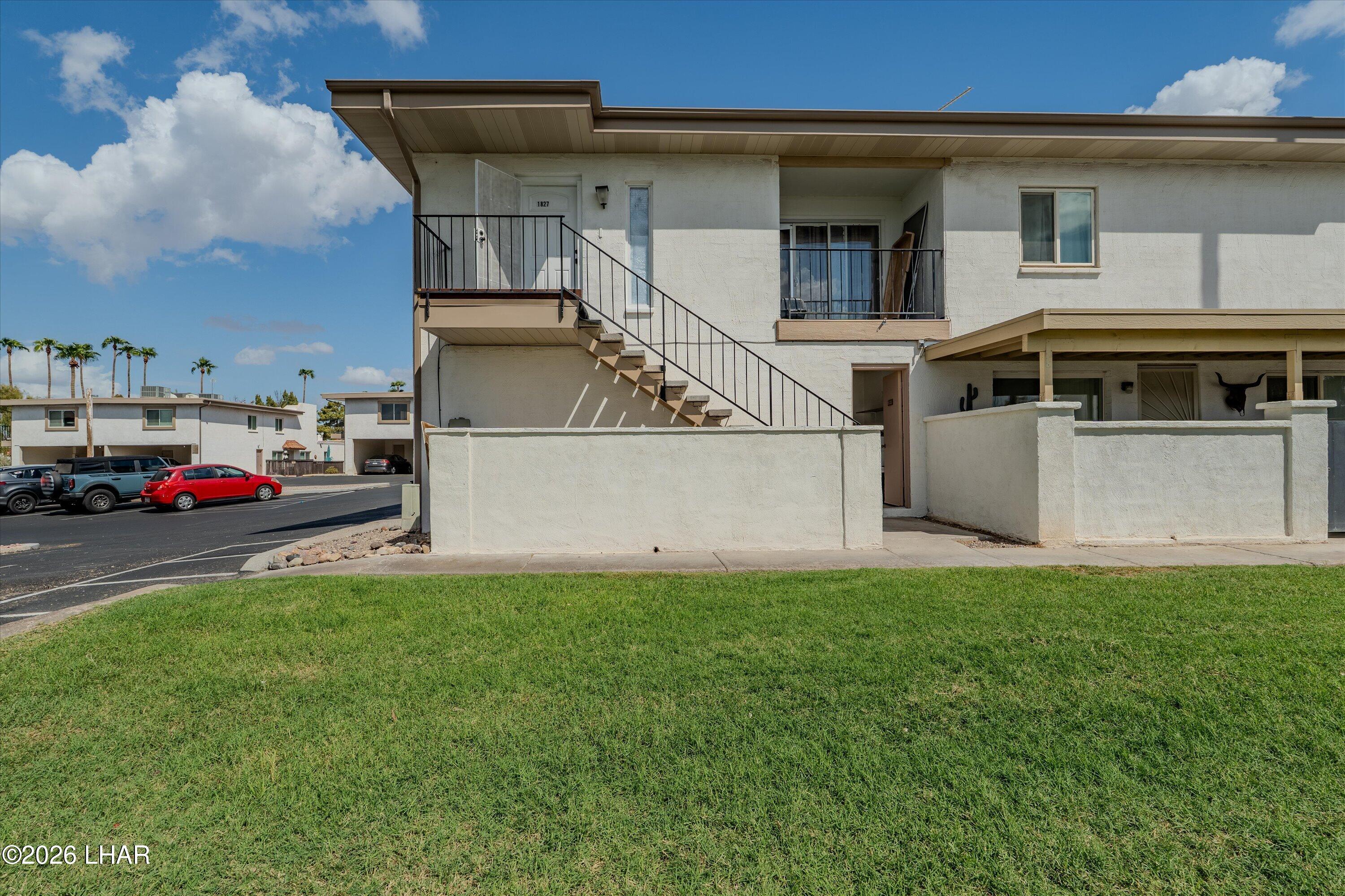 1827 Montana Vista D Property Photo 1