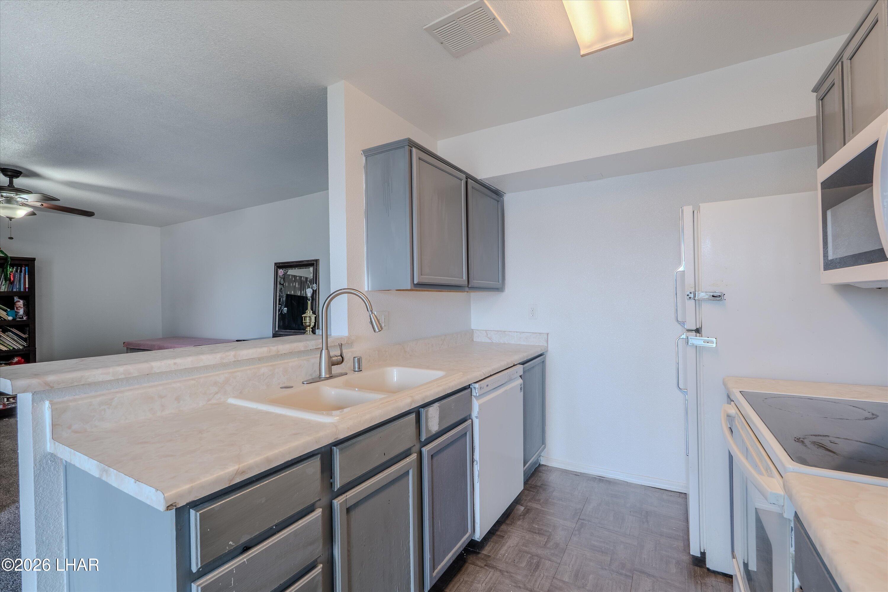 1827 Montana Vista D Property Photo 12