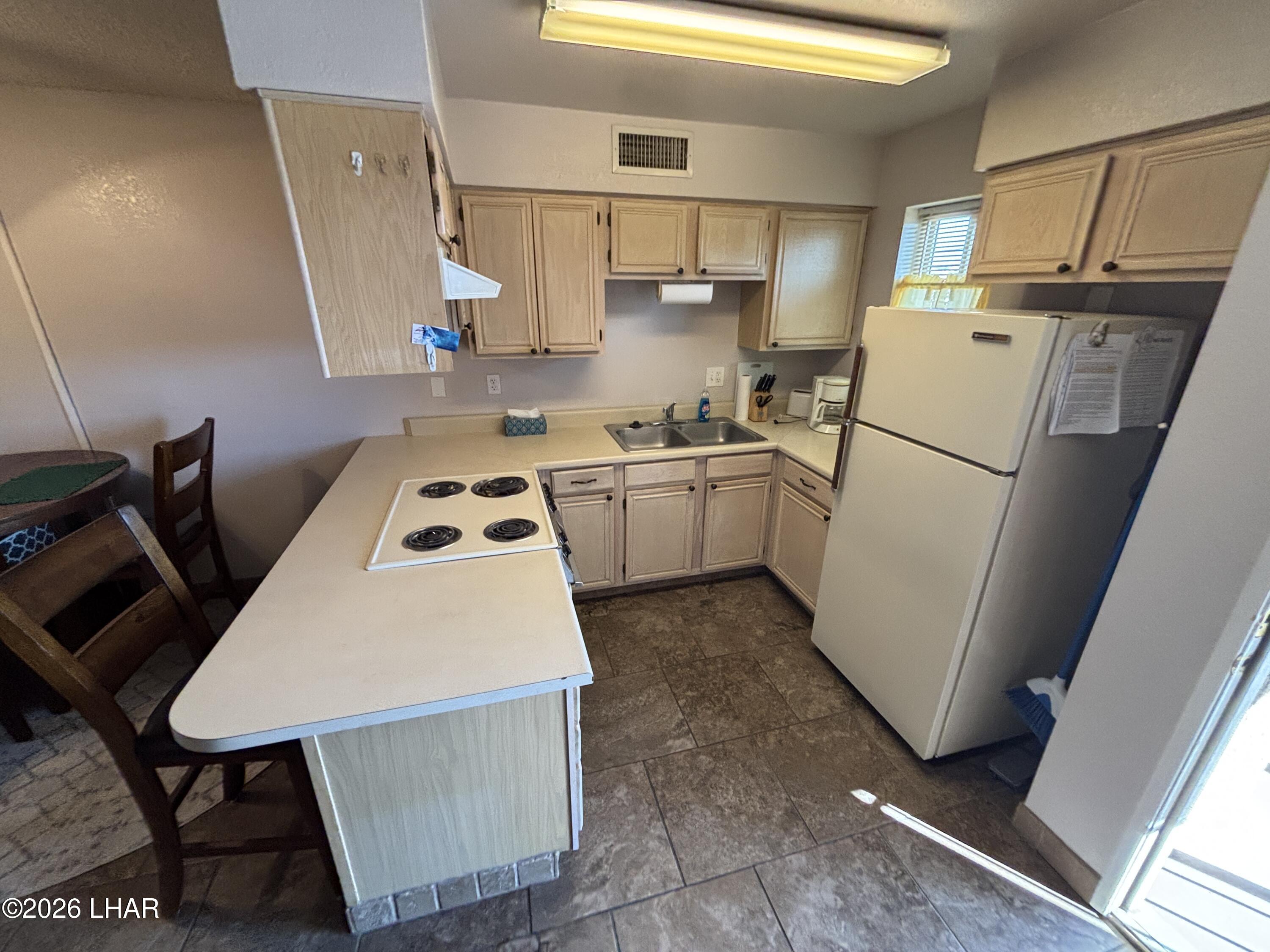 256 Lake Havasu Ave S B60 Property Photo 8