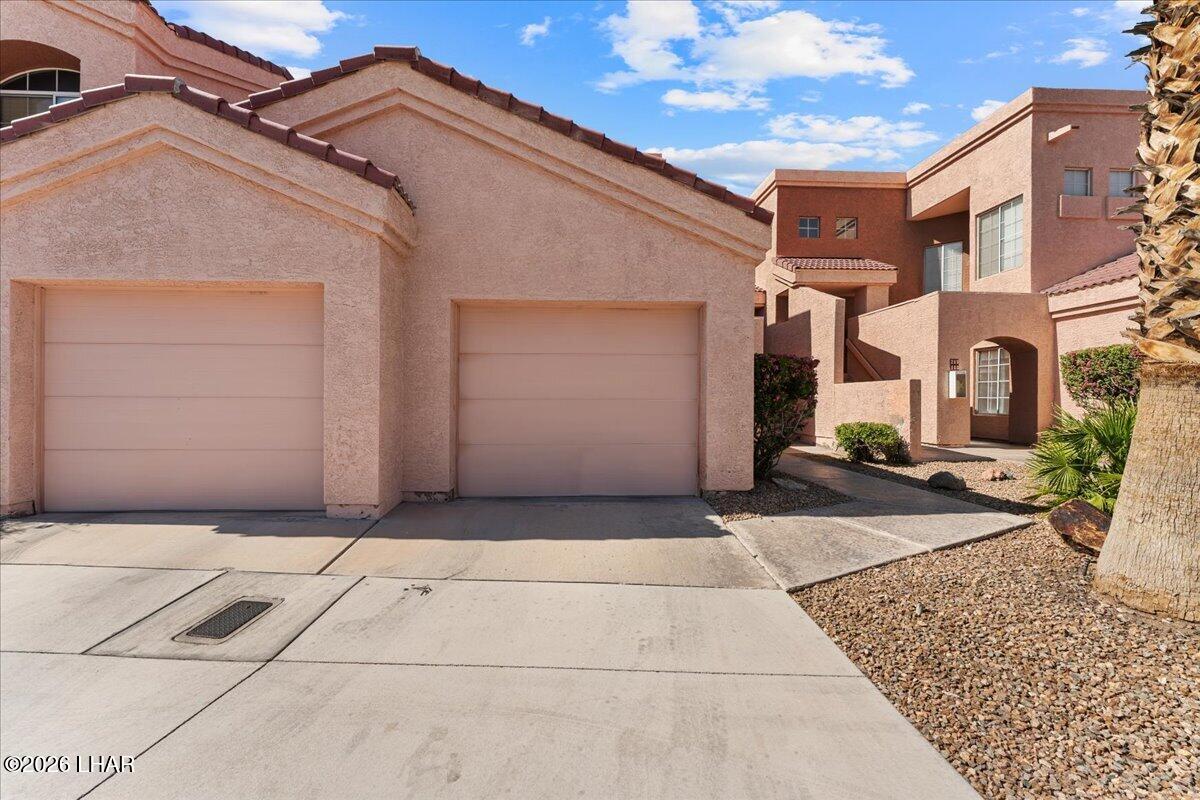 1650 S Smoketree Ave S 102 Property Photo 1