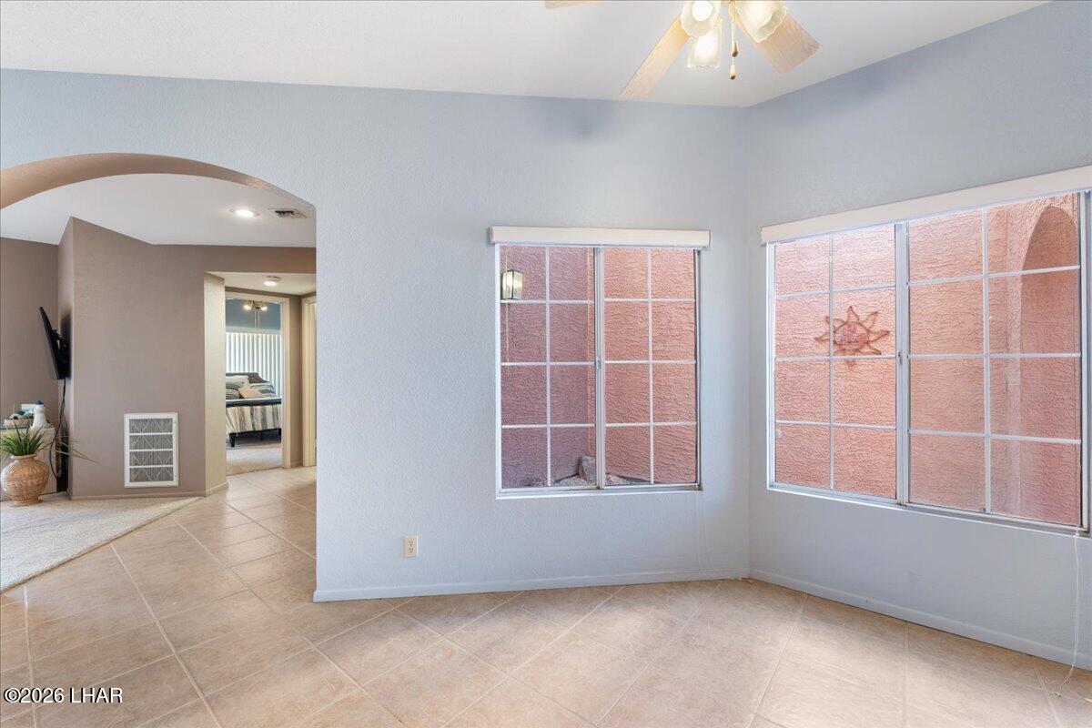 1650 S Smoketree Ave S 102 Property Photo 14