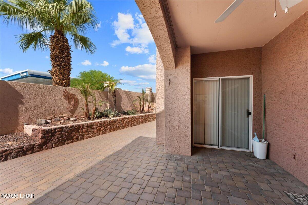 1650 S Smoketree Ave S 102 Property Photo 36
