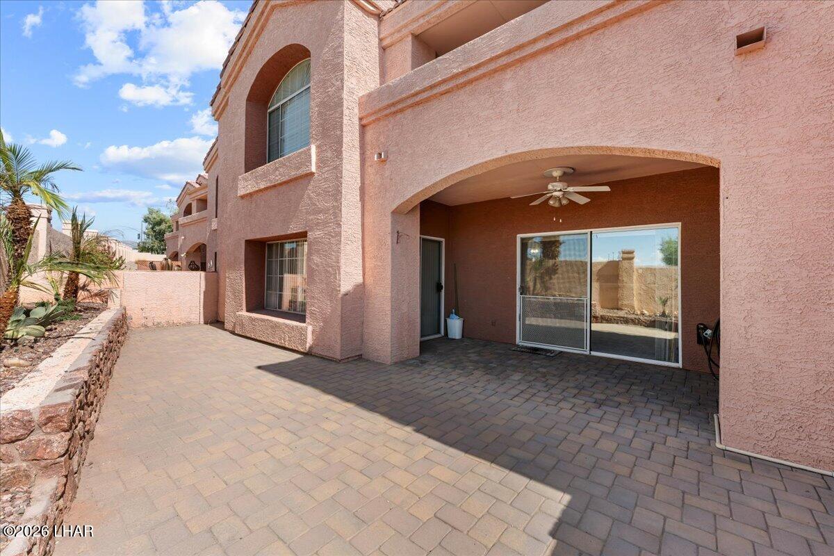 1650 S Smoketree Ave S 102 Property Photo 37