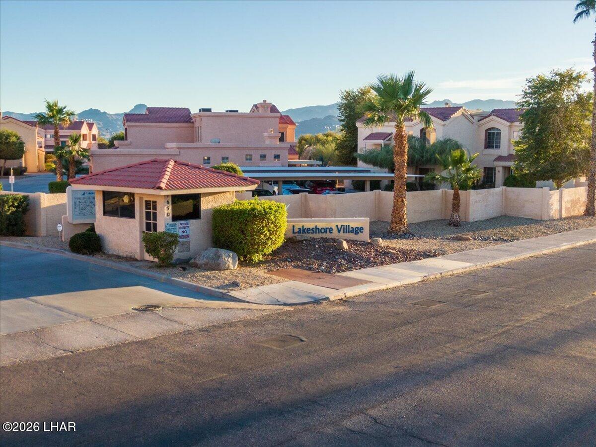 1650 S Smoketree Ave S 102 Property Photo 75