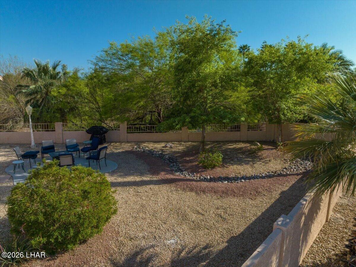 1650 S Smoketree Ave S 102 Property Photo 77