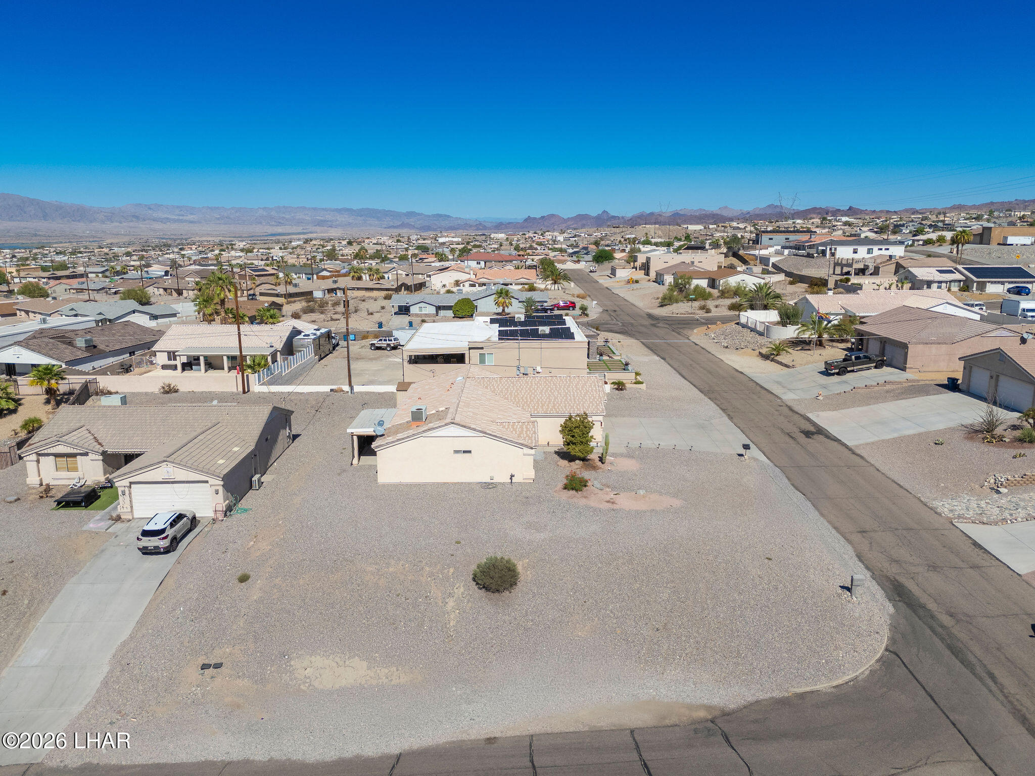 701 Desert View Dr Property Photo 4