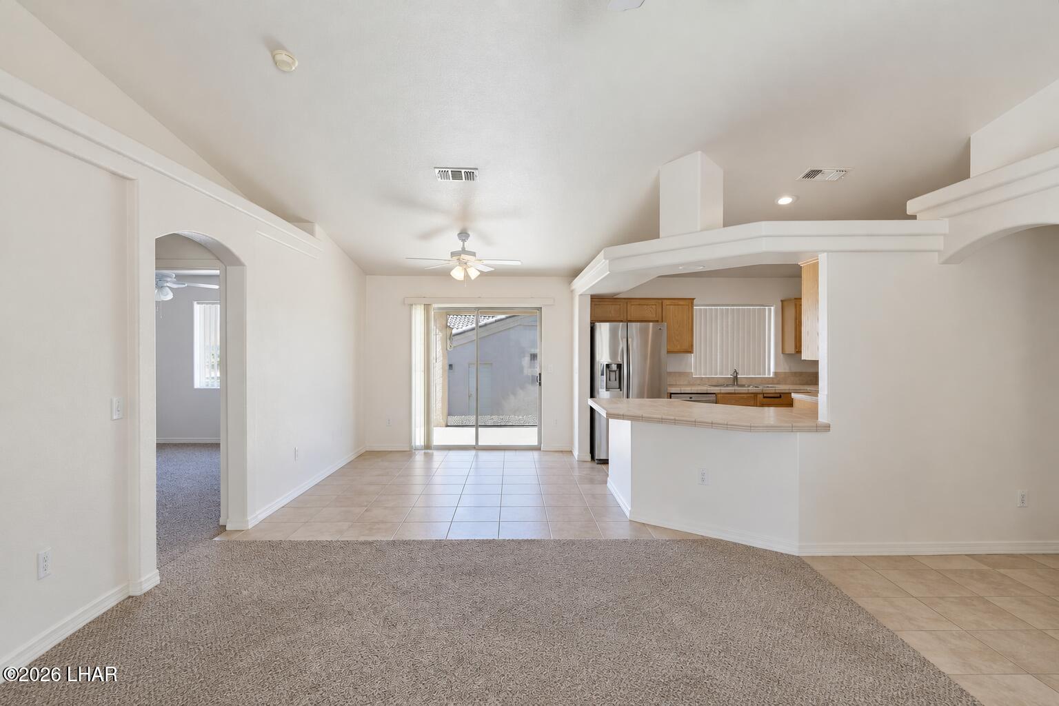701 Desert View Dr Property Photo 6