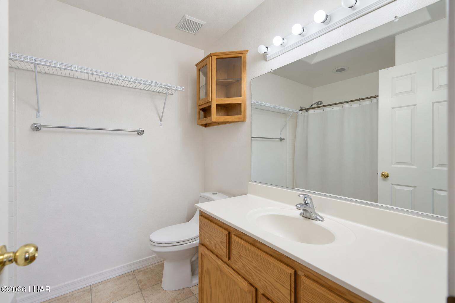701 Desert View Dr Property Photo 8