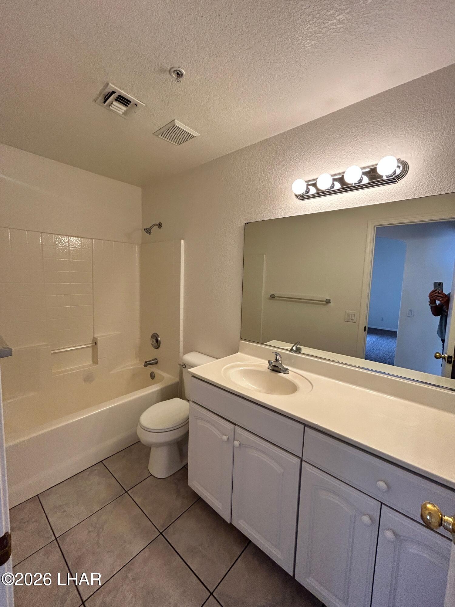 425 Hummingbird Dr Property Photo 14