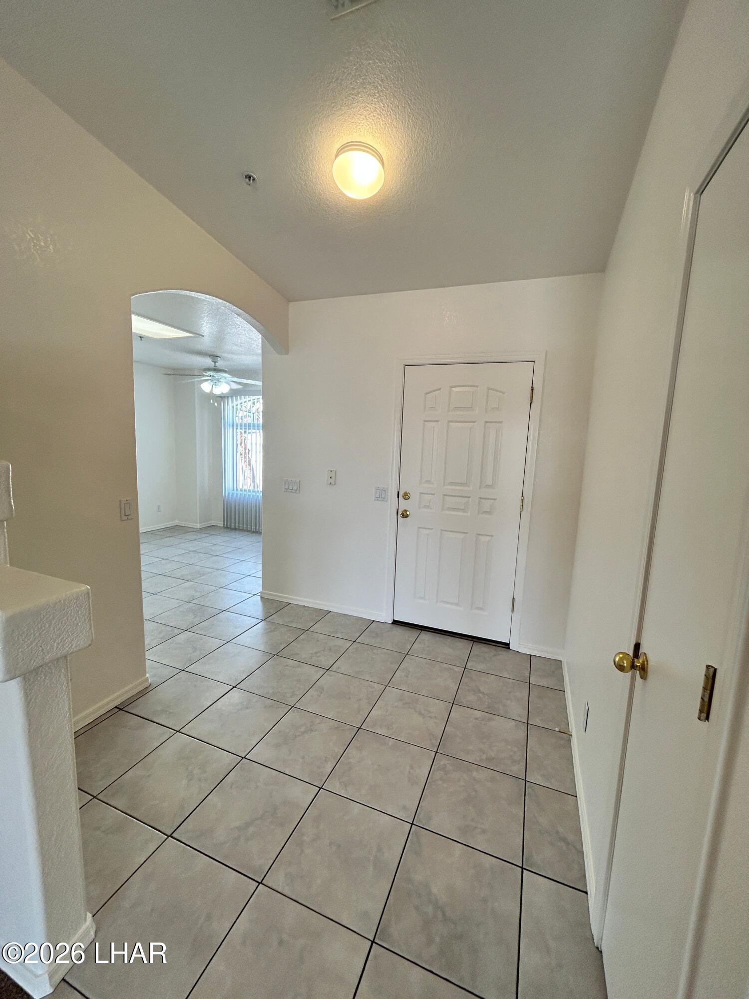 425 Hummingbird Dr Property Photo 16