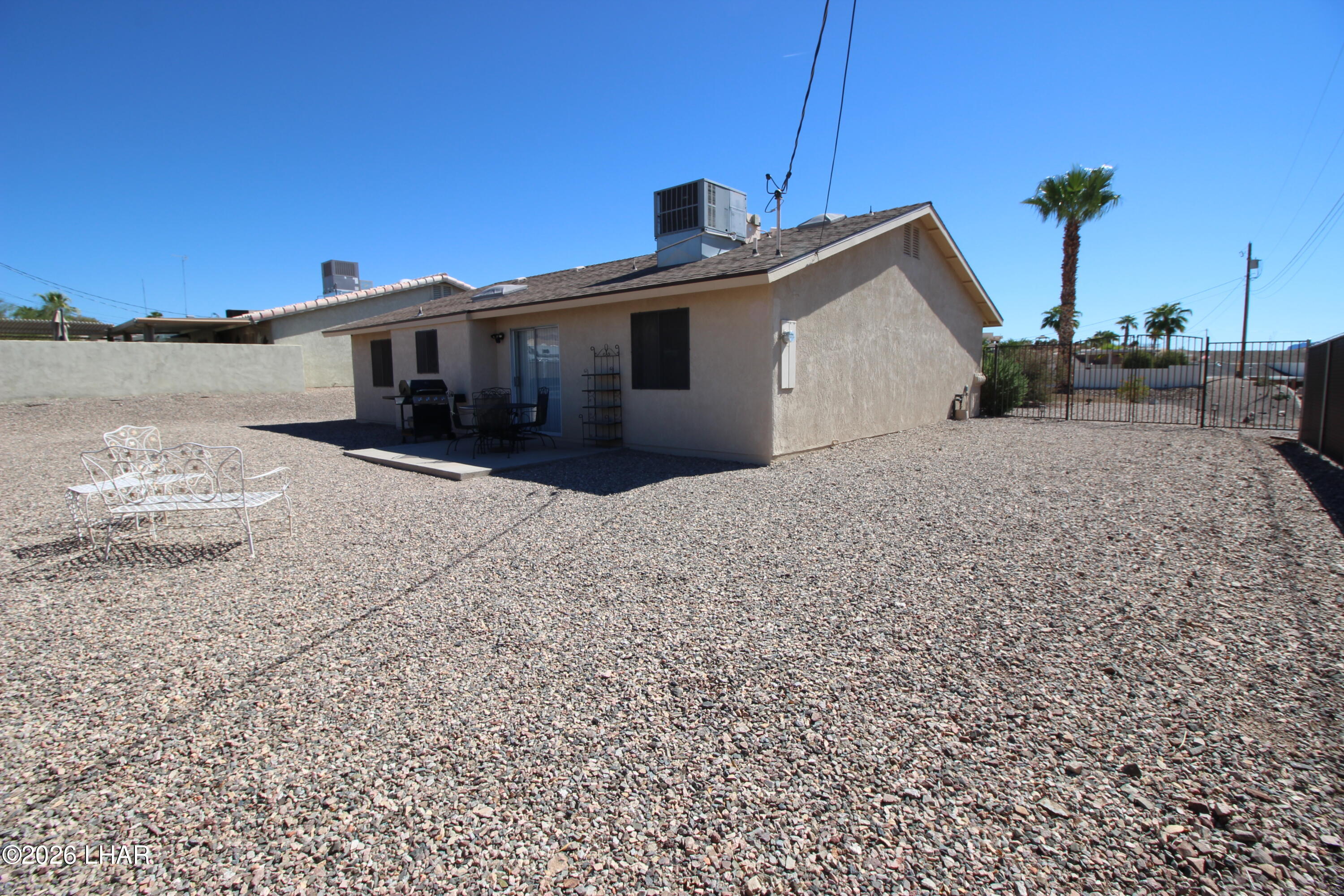 4181 Trotwood Dr Property Photo 5