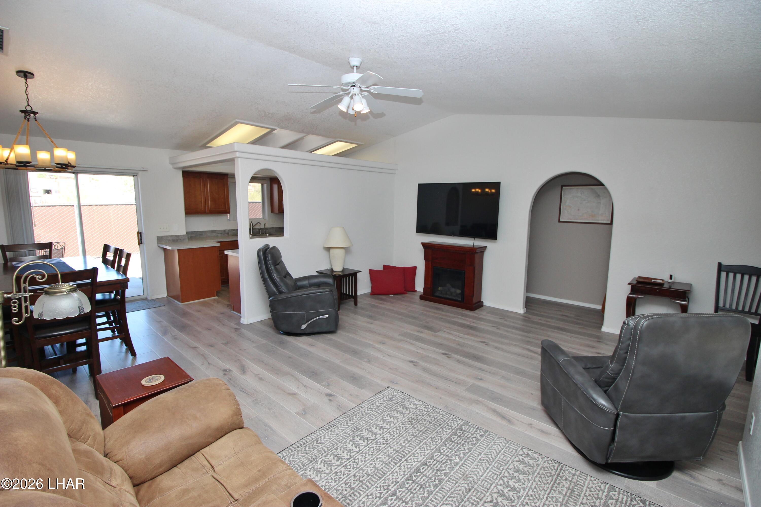 4181 Trotwood Dr Property Photo 14