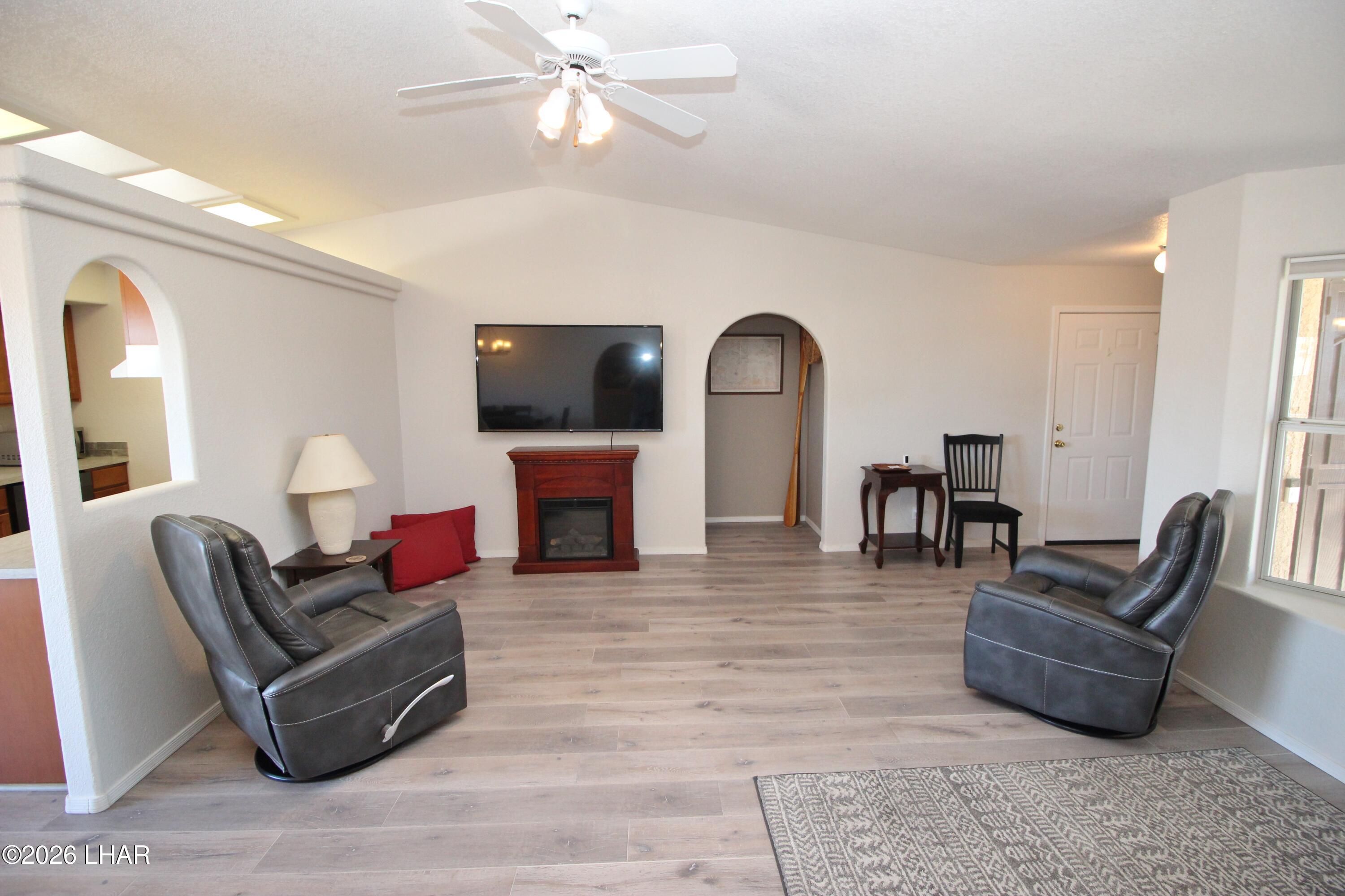 4181 Trotwood Dr Property Photo 15