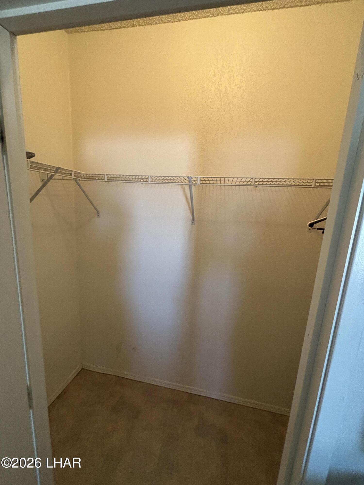 2560 James Dr Property Photo 17