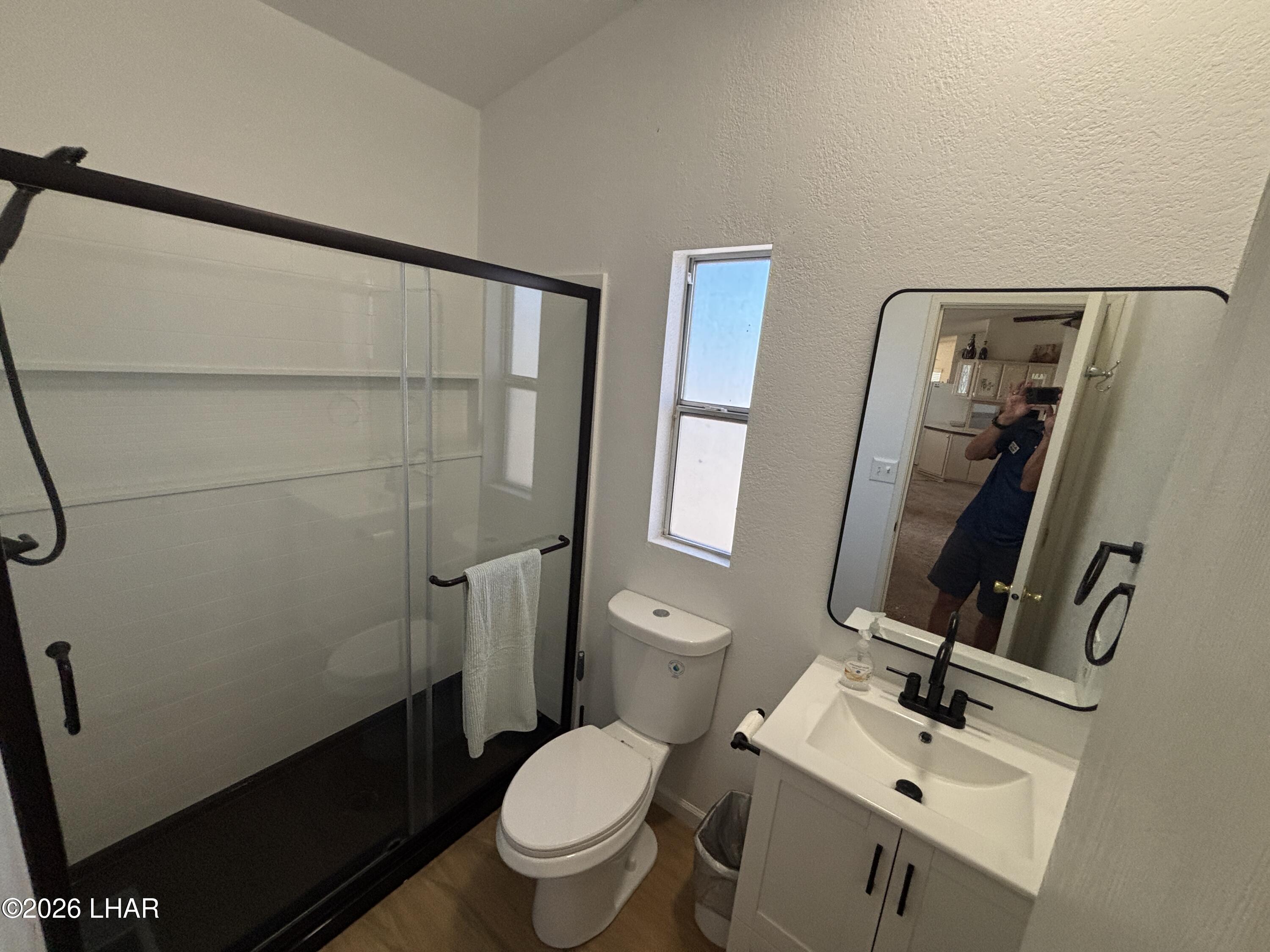 2560 James Dr Property Photo 23
