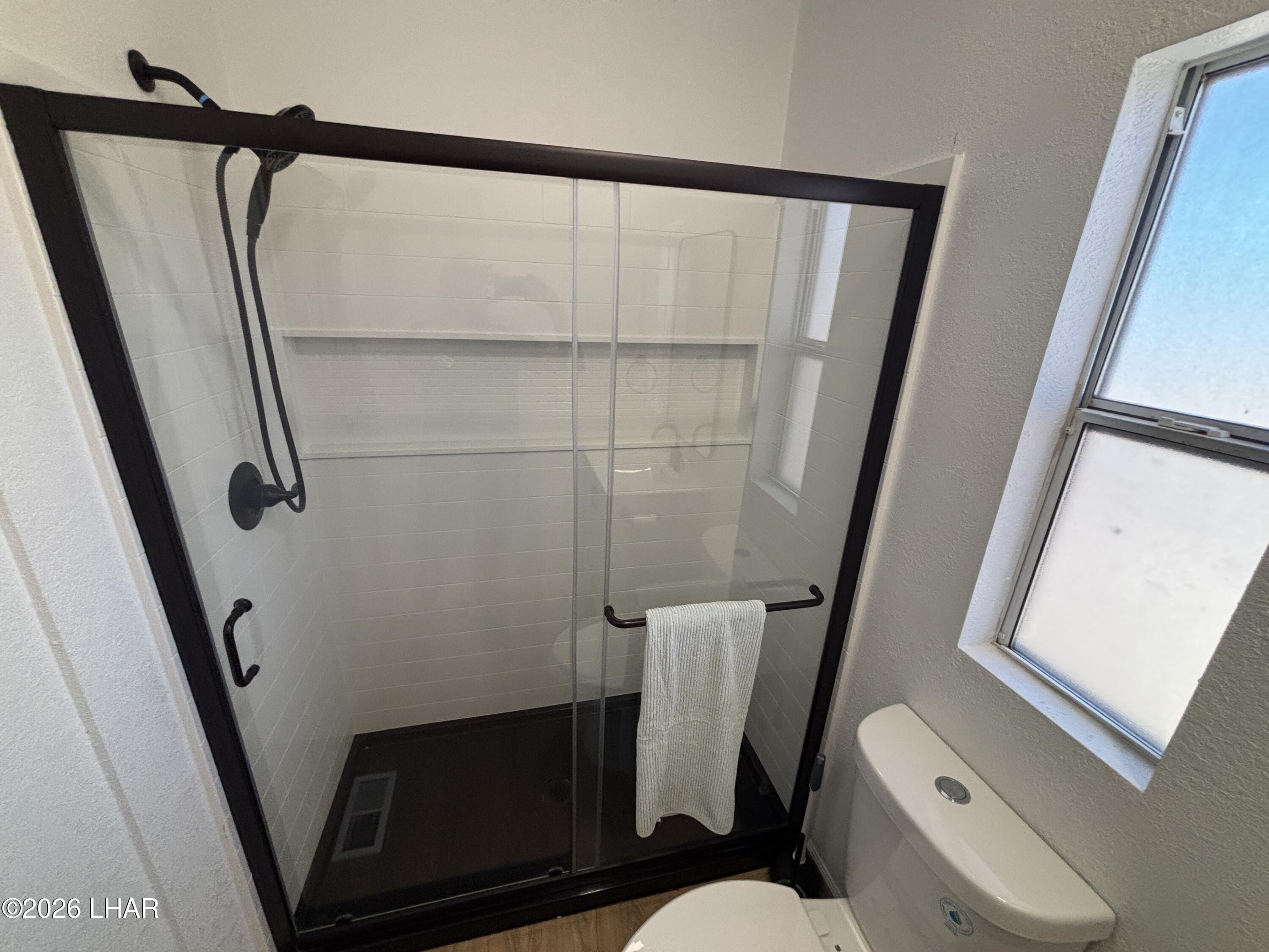 2560 James Dr Property Photo 24