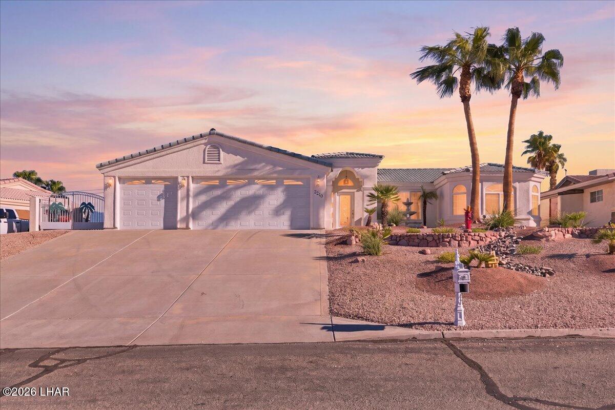 3210 Douglas Dr Property Photo 1