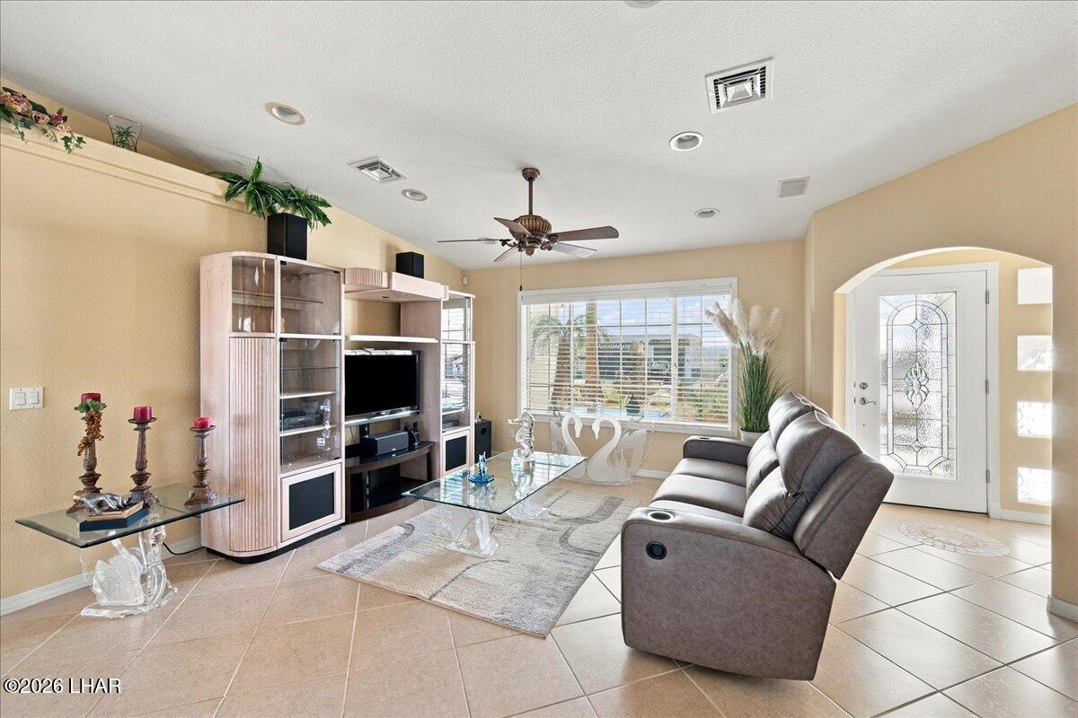 3210 Douglas Dr Property Photo 13