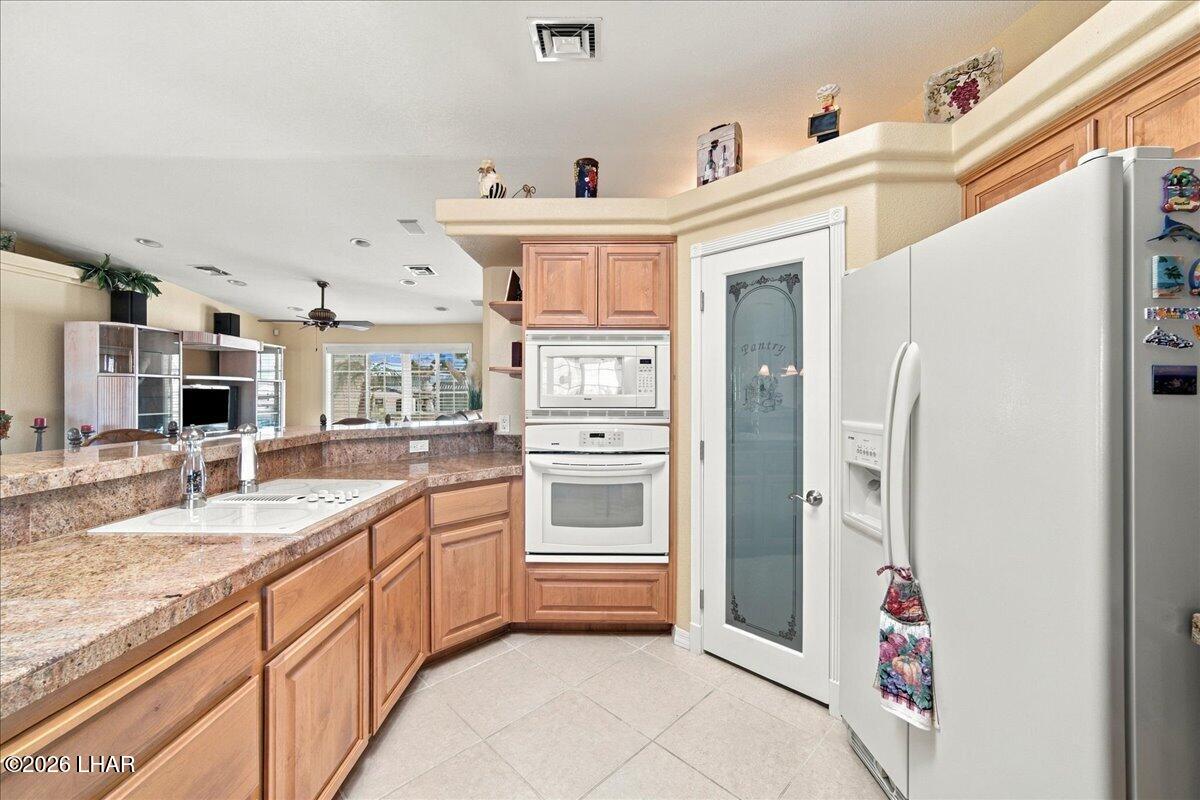 3210 Douglas Dr Property Photo 24