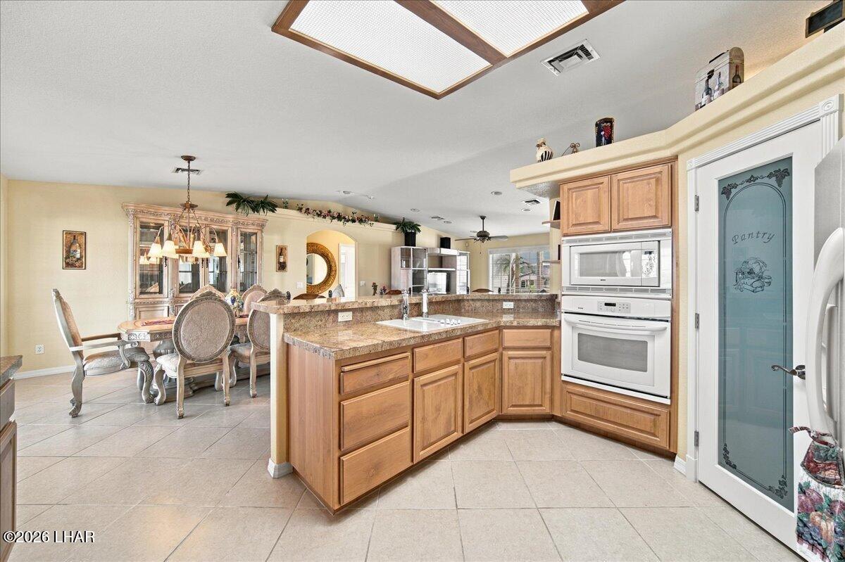 3210 Douglas Dr Property Photo 25
