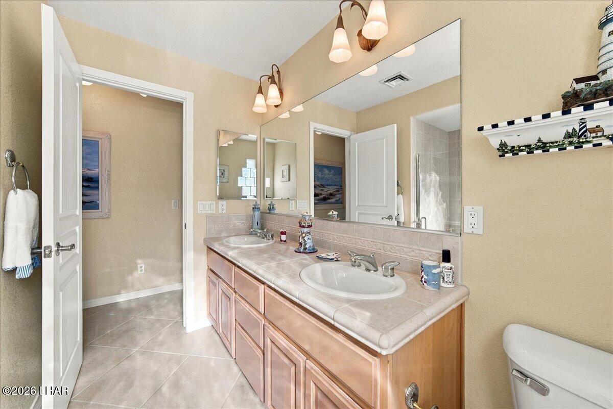 3210 Douglas Dr Property Photo 49