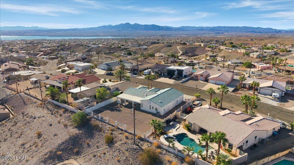 3210 Douglas Dr Property Photo 82