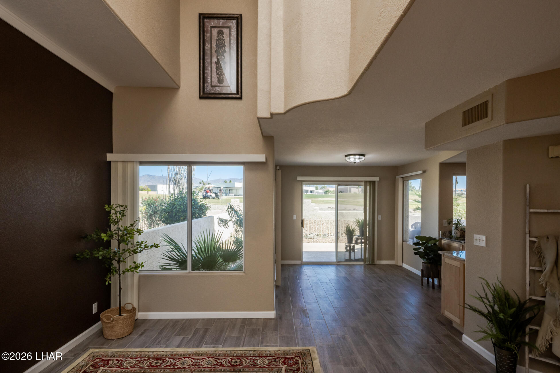 420 Acoma Blvd S 39 Property Photo 1
