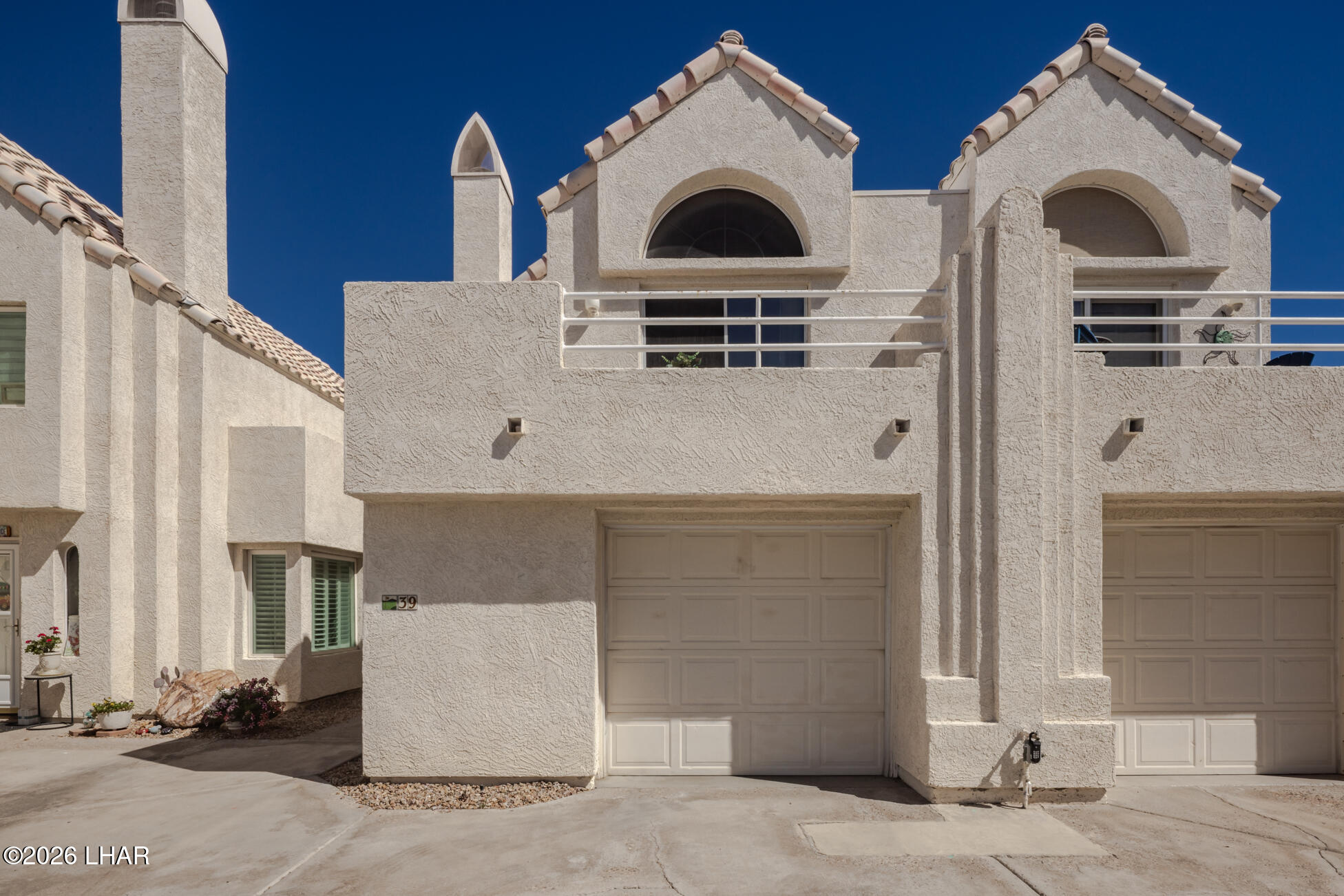 420 Acoma Blvd S 39 Property Photo 2