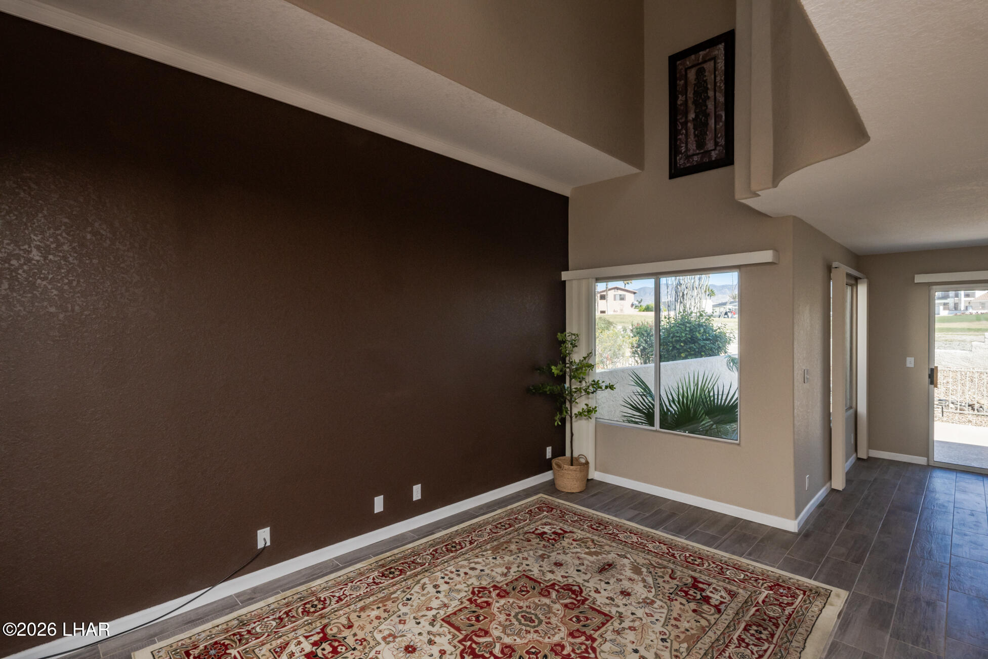 420 Acoma Blvd S 39 Property Photo 9