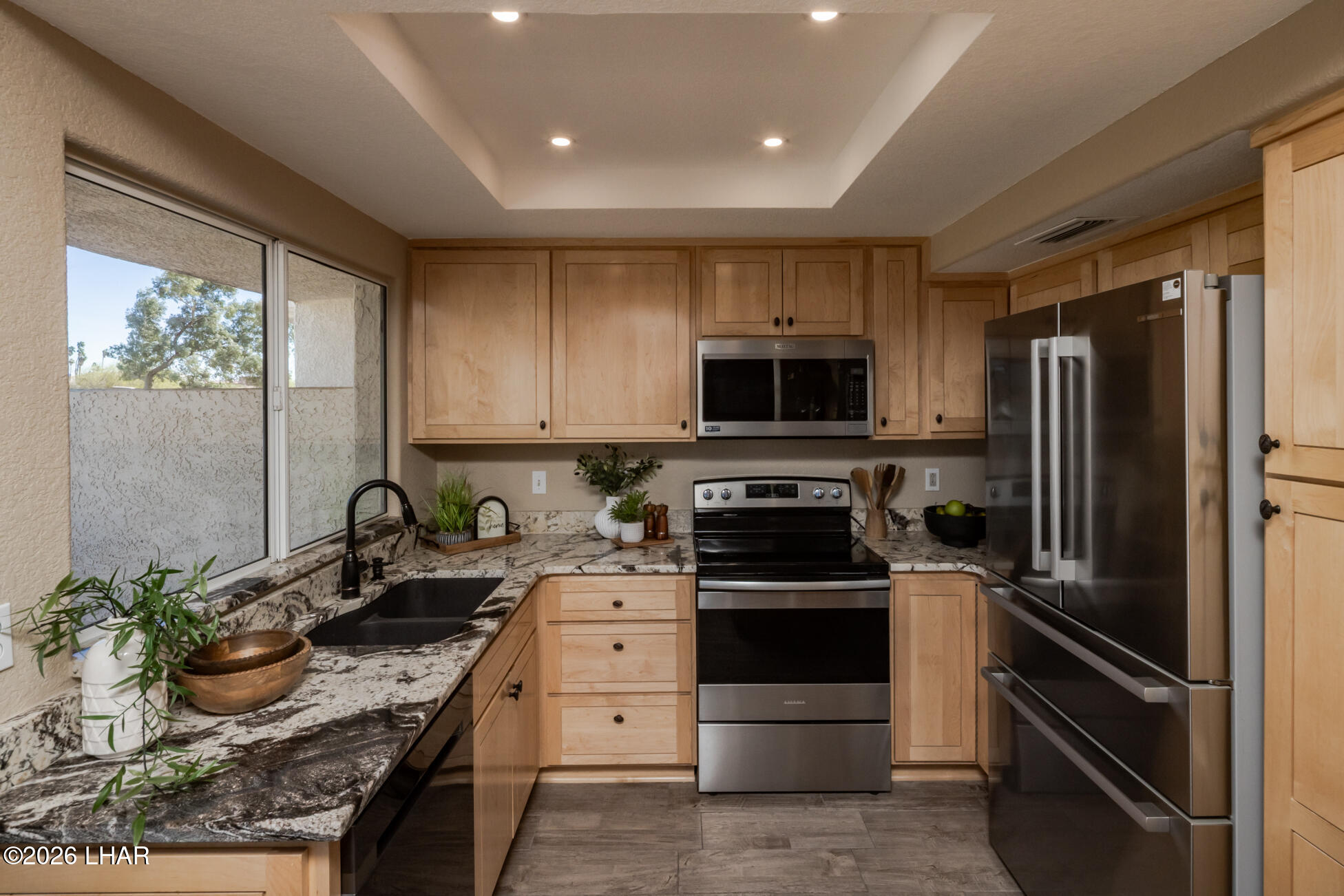 420 Acoma Blvd S 39 Property Photo 14