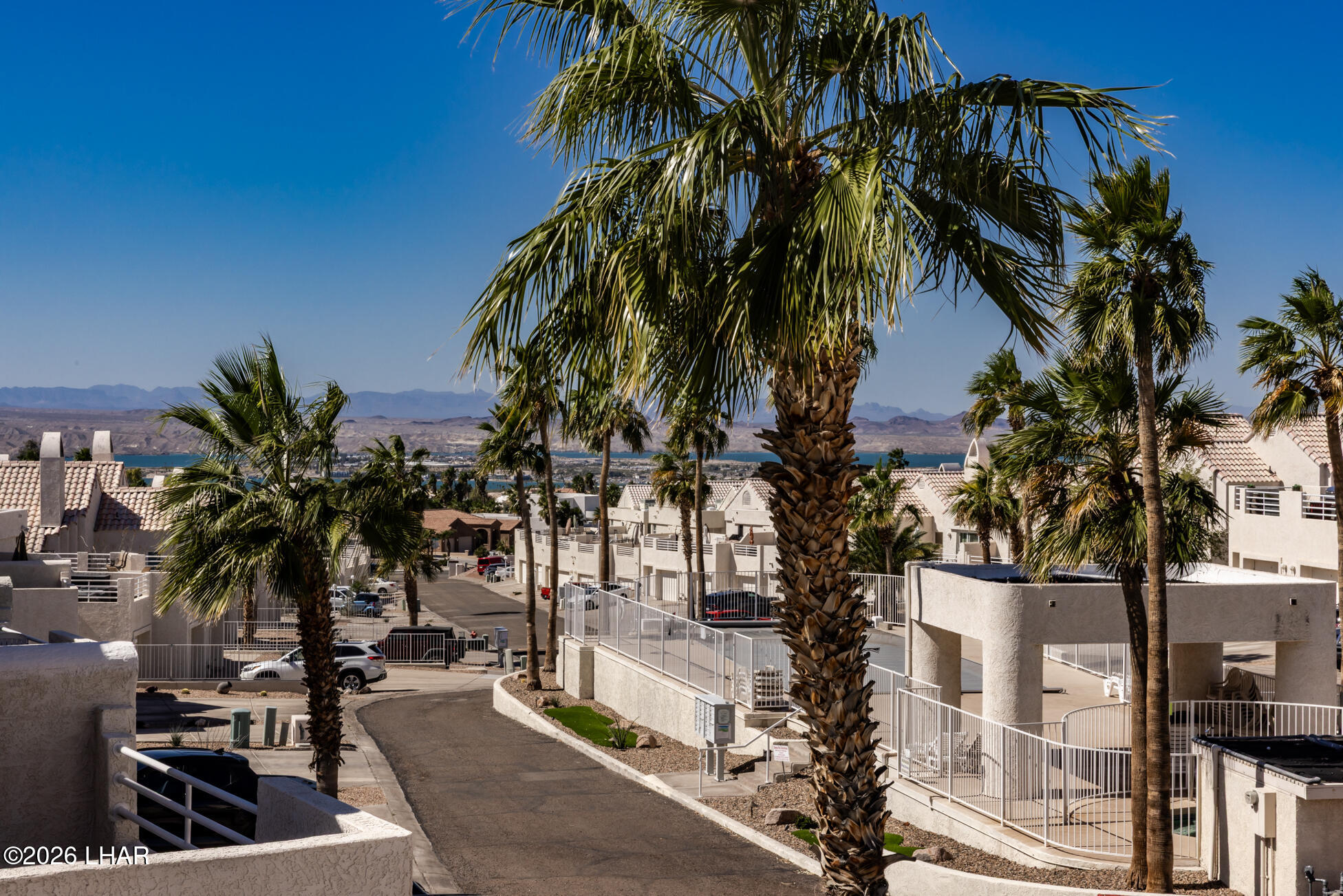 420 Acoma Blvd S 39 Property Photo 45