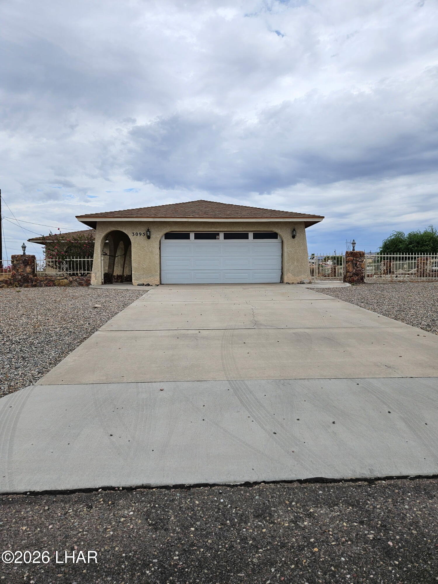 3095 Dogwood Dr Property Photo 1