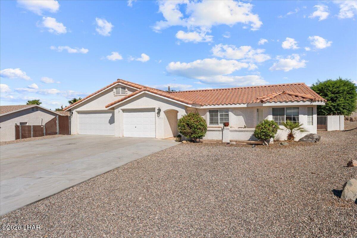 3795 Buena Vista Plz Property Photo 2
