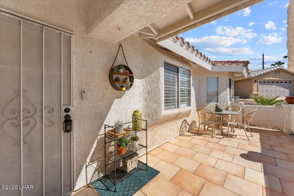 3795 Buena Vista Plz Property Photo 4
