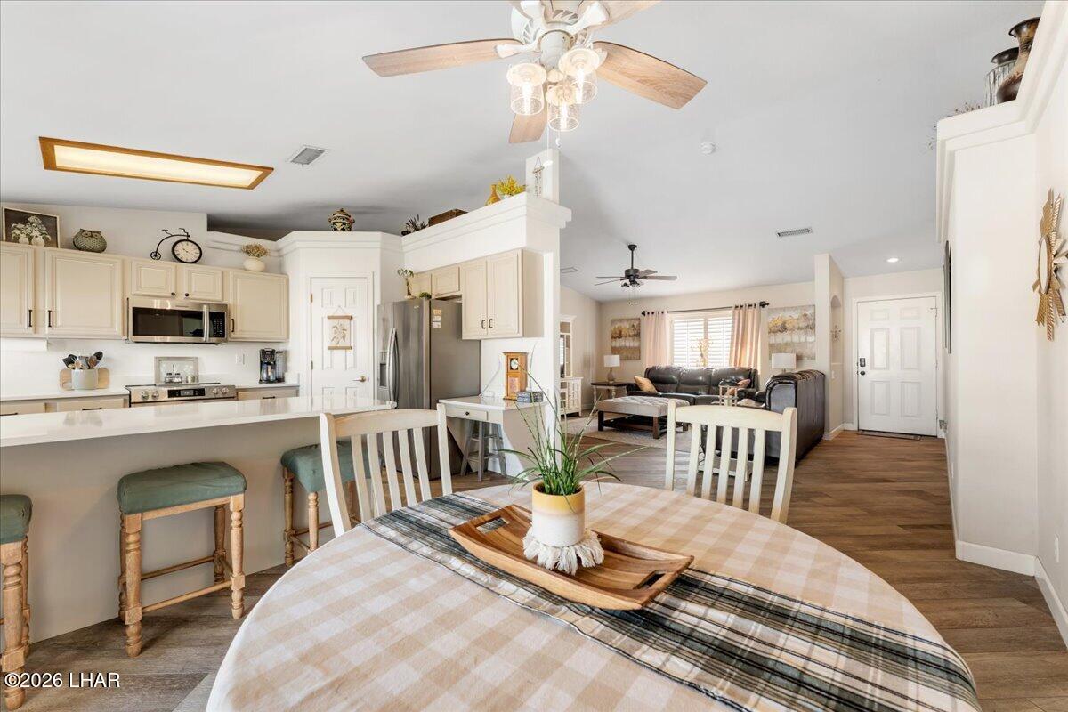 3795 Buena Vista Plz Property Photo 12