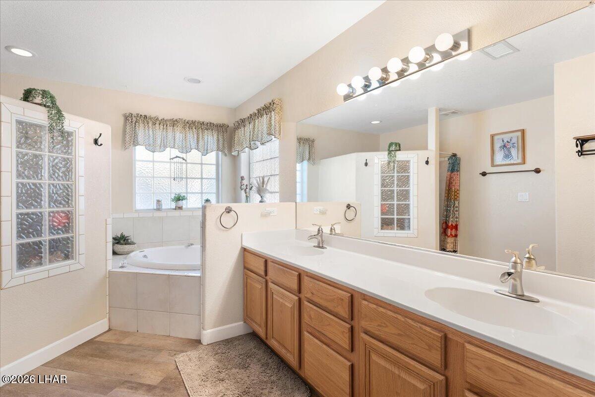 3795 Buena Vista Plz Property Photo 26