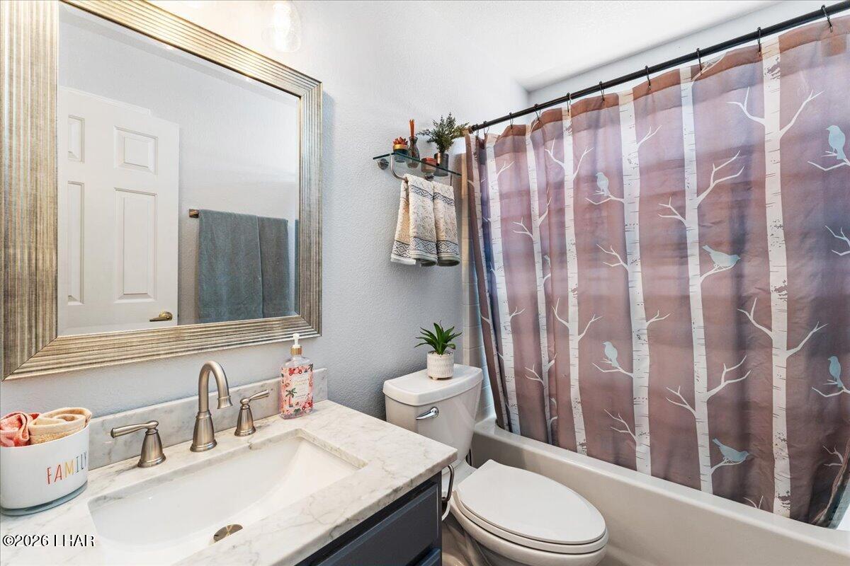 3795 Buena Vista Plz Property Photo 32