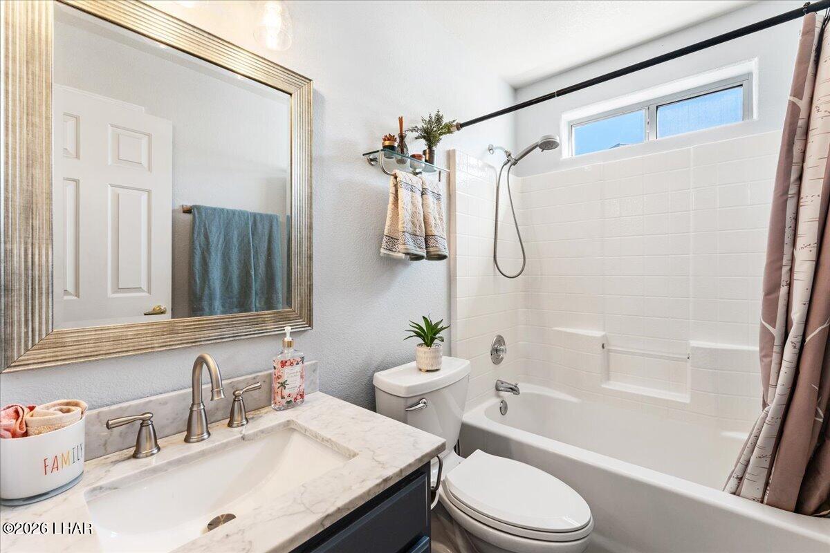 3795 Buena Vista Plz Property Photo 33