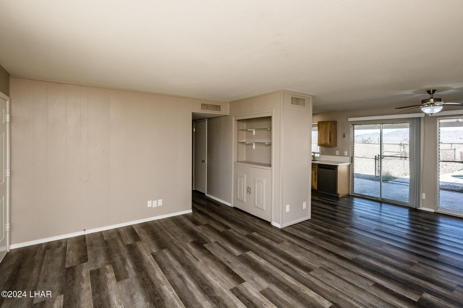 2385 Havasupai Blvd Property Photo 9