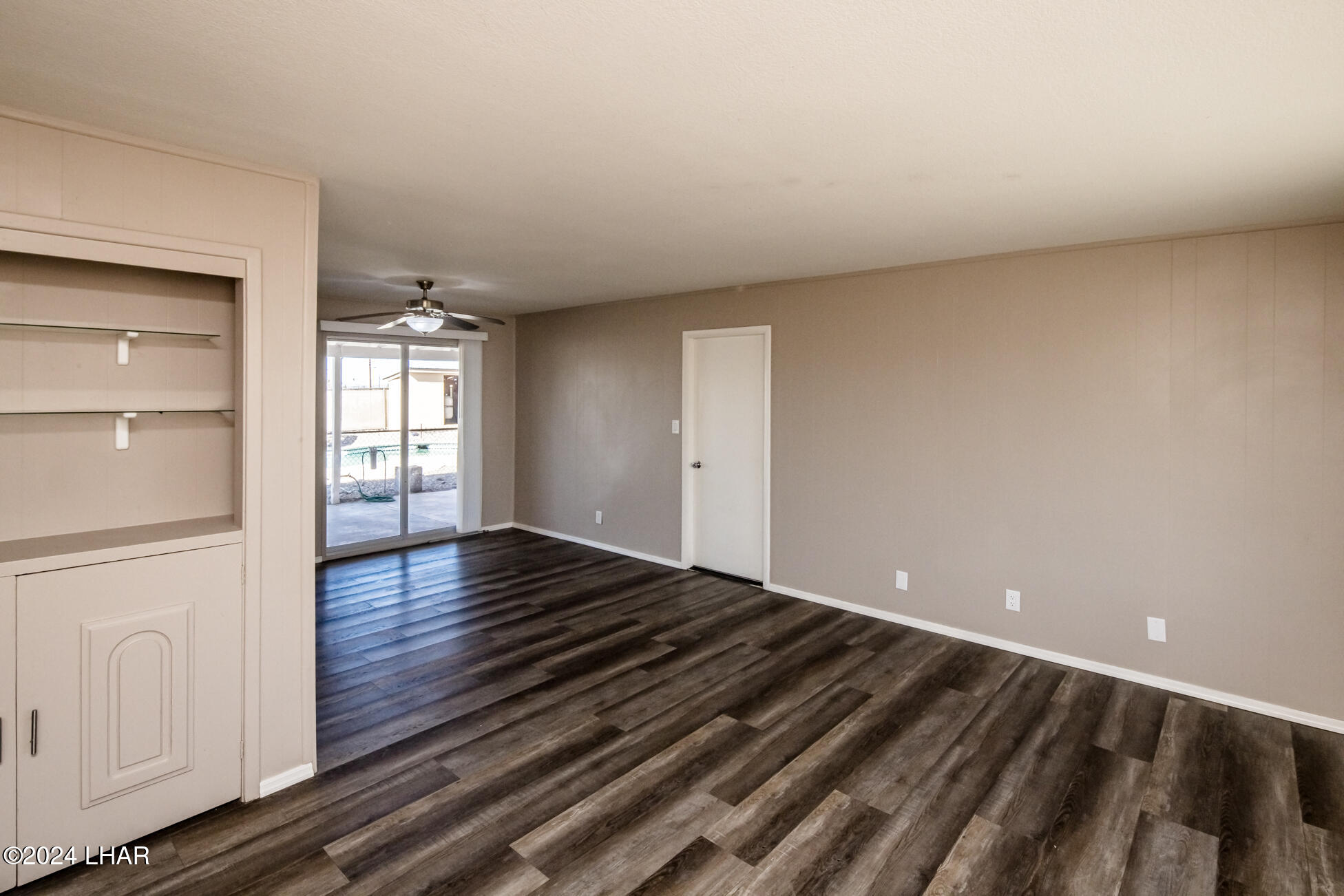 2385 Havasupai Blvd Property Photo 11