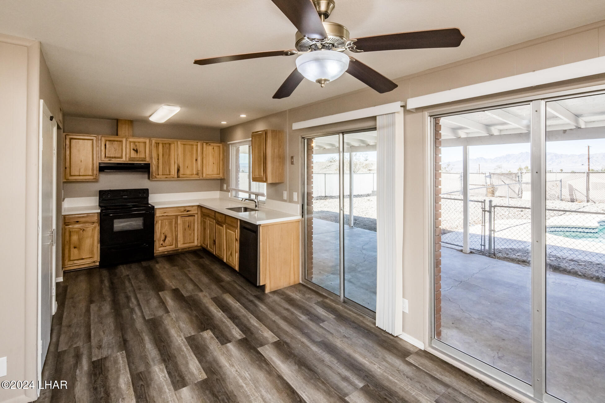 2385 Havasupai Blvd Property Photo 13