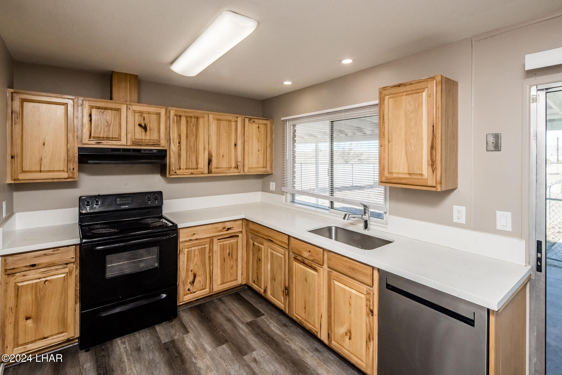 2385 Havasupai Blvd Property Photo 15