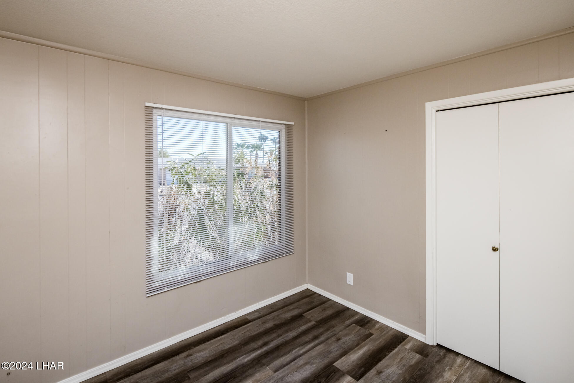 2385 Havasupai Blvd Property Photo 24