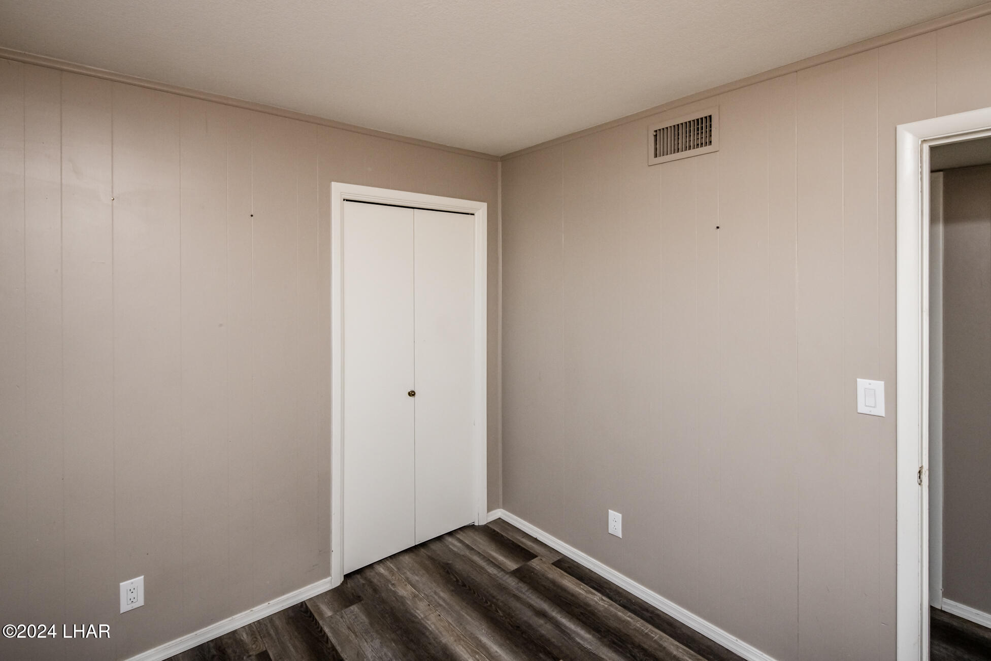 2385 Havasupai Blvd Property Photo 25